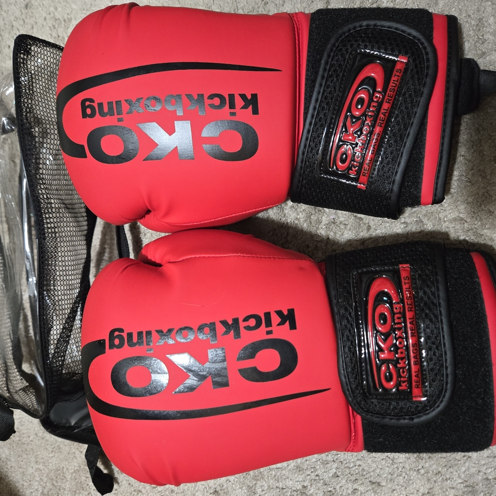 CKO Red Kickboxing Gloves